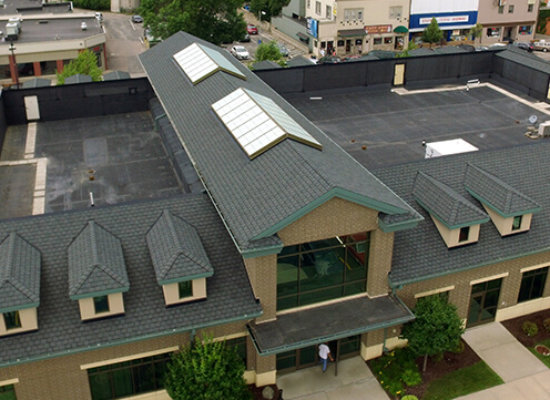 Bank of Wisconsin Dells new roofing